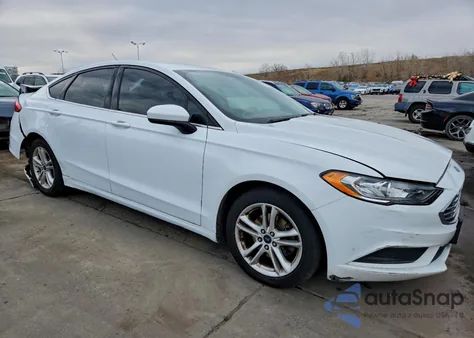 2018 Ford Fusion Se из США, поврежденный, VIN 3FA6P0H78JR123737
